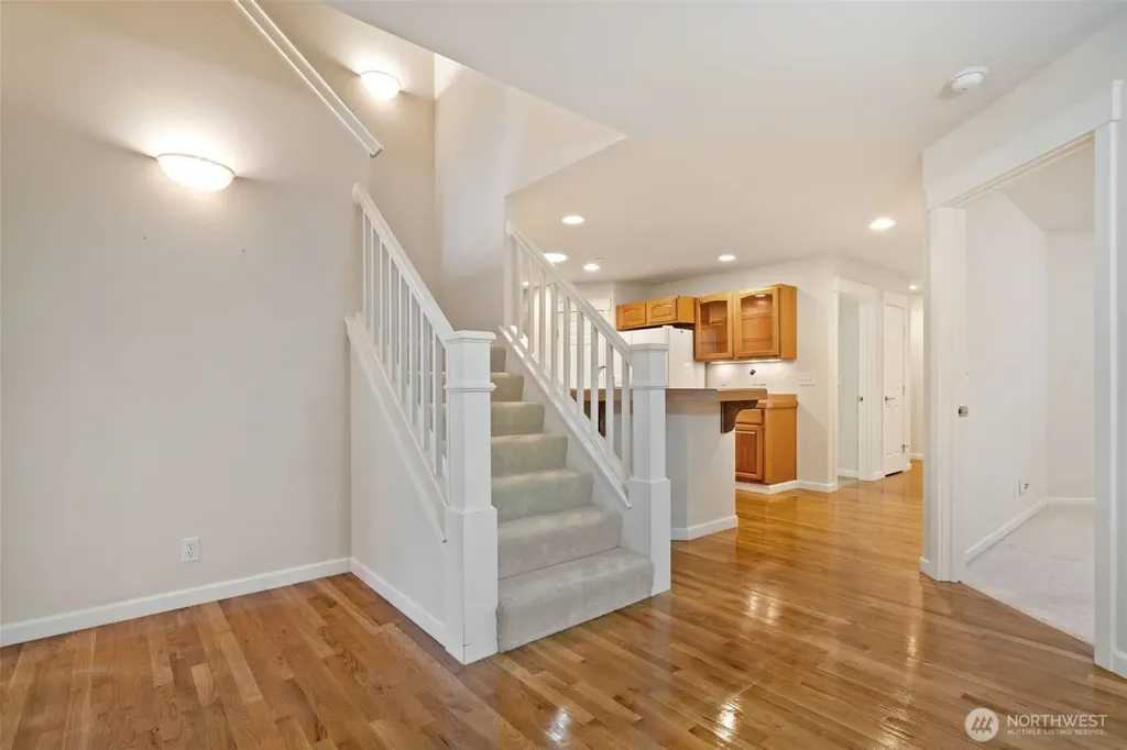160 E Soderberg Road Allyn WA 98524