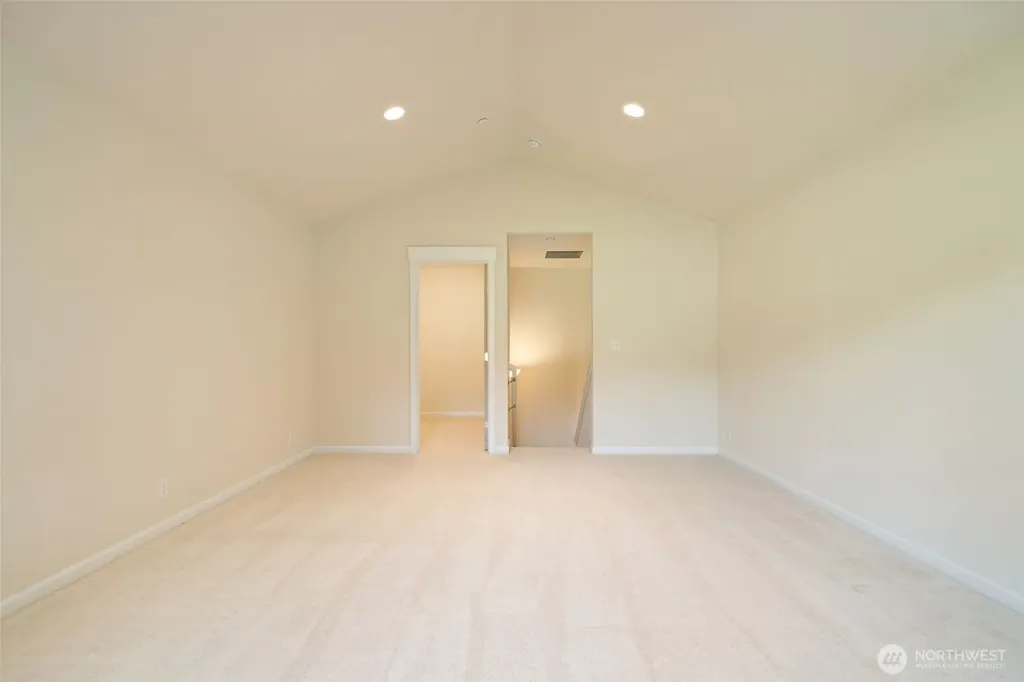 160 E Soderberg Road Allyn WA 98524