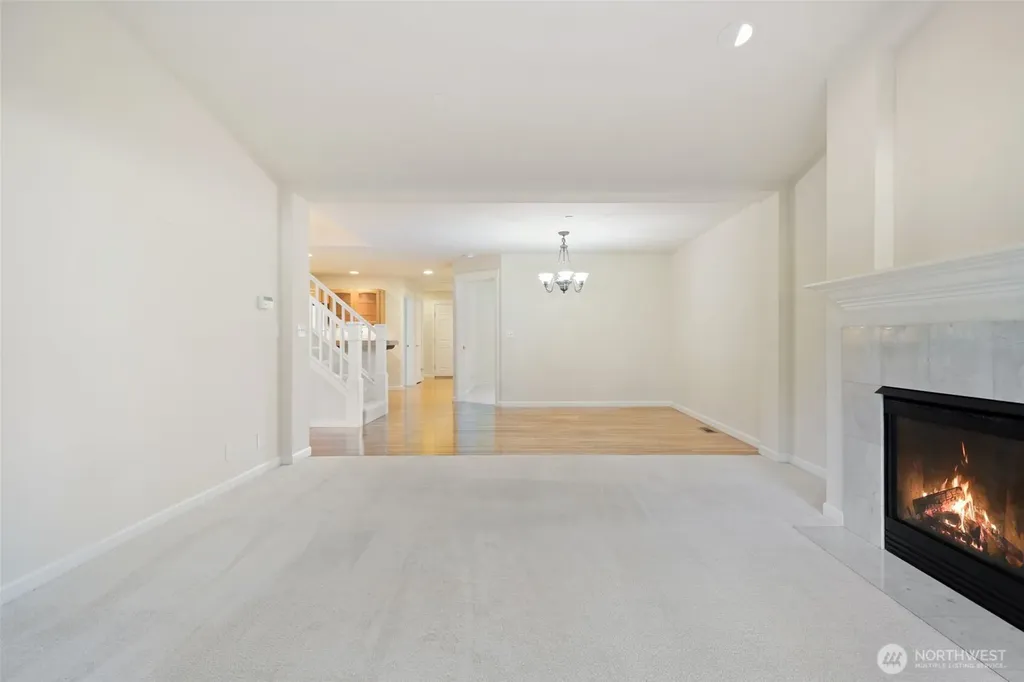 160 E Soderberg Road Allyn WA 98524