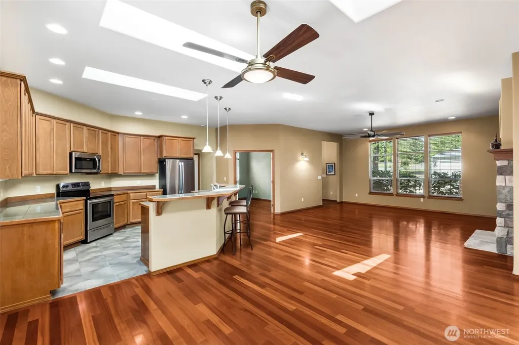 51 E Vine Maple Lane Union WA 98592