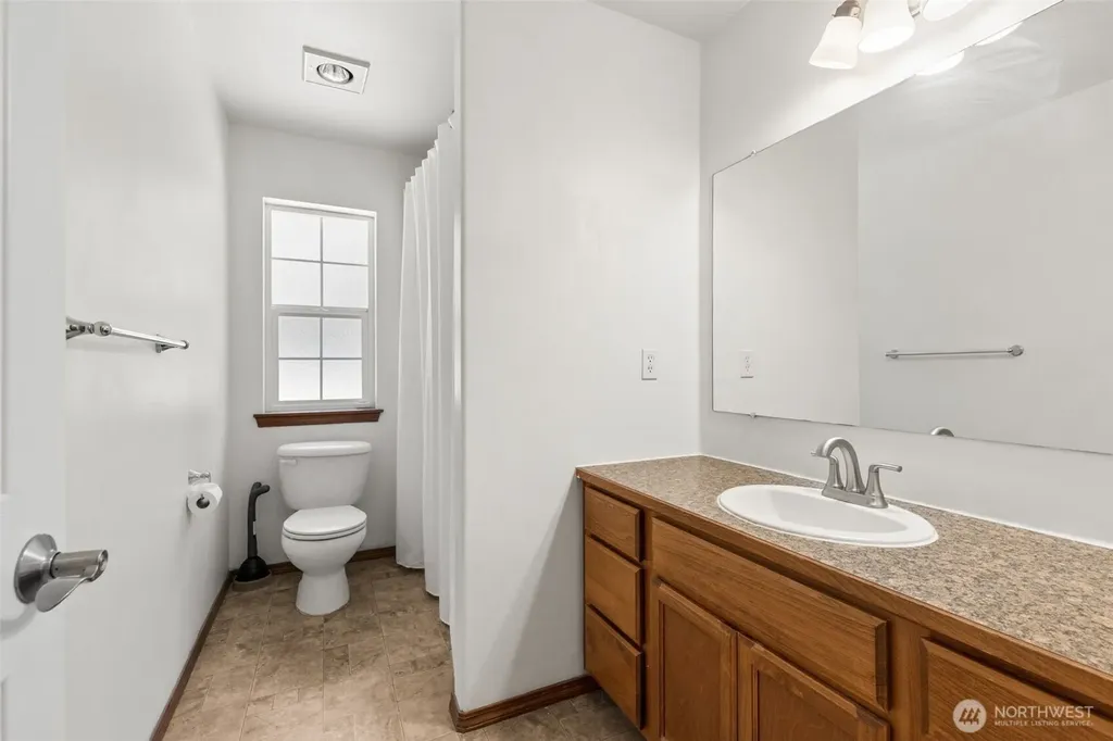 51 E Vine Maple Lane Union WA 98592
