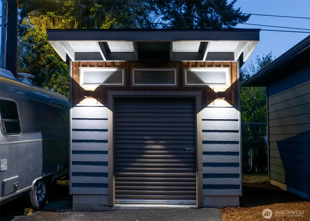 11627 21st Avenue SW Burien WA 98146
