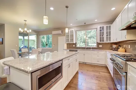 11627 21st Avenue SW Burien WA 98146