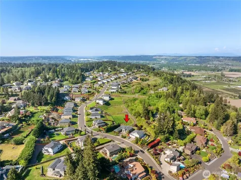 11227 Shawnee Road E Puyallup WA 98374