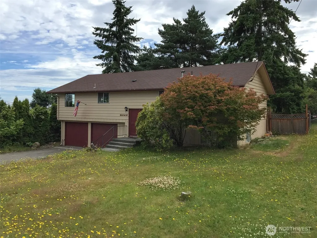 2717 S Laurel Street Port Angeles WA 98362