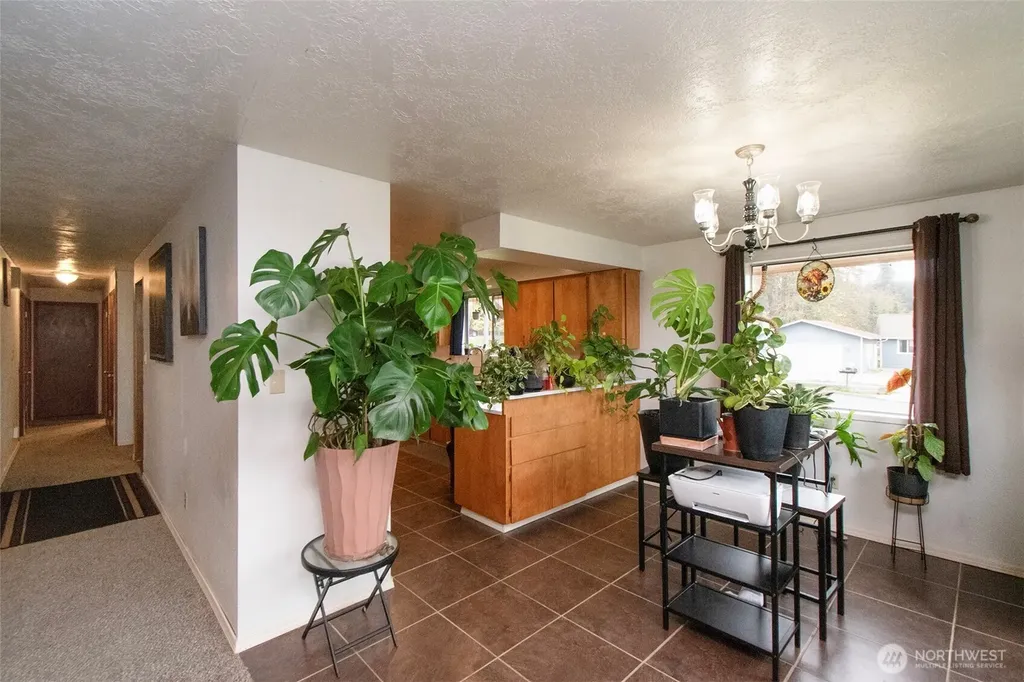 2717 S Laurel Street Port Angeles WA 98362