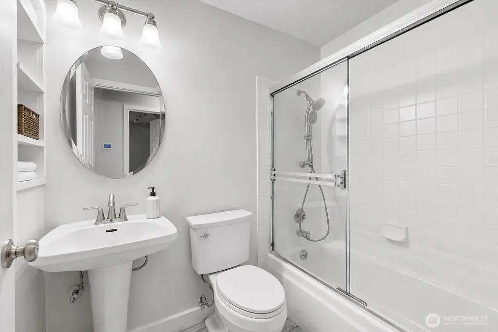 3020 169th Avenue NE Bellevue WA 98008