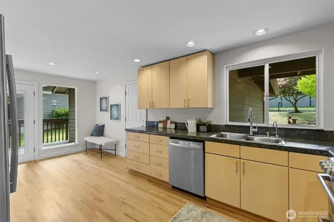 3020 169th Avenue NE Bellevue WA 98008