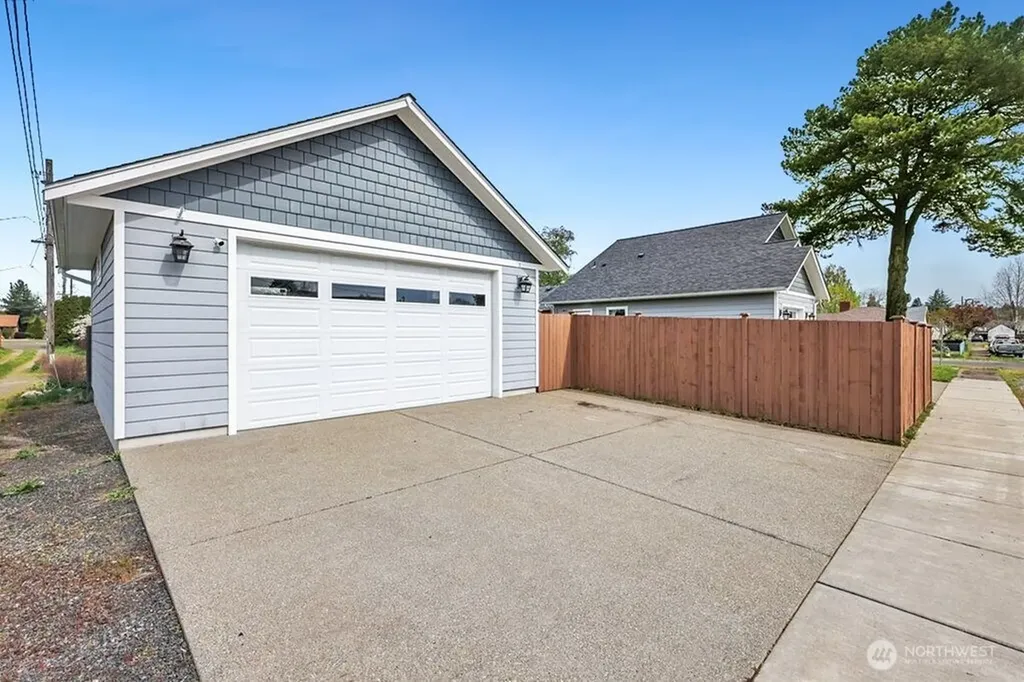 903 Atherton Street Centralia WA 98531