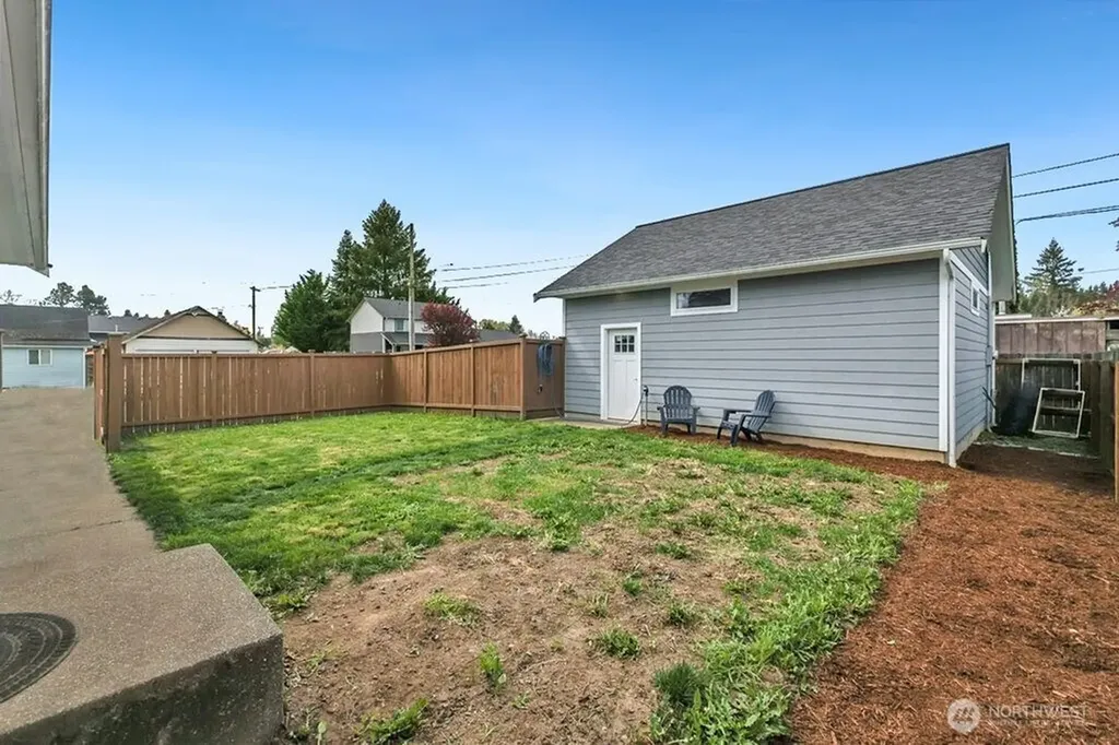 903 Atherton Street Centralia WA 98531