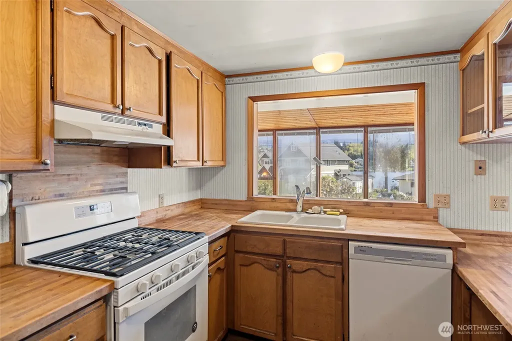 23143 Lanyard Lane Mount Vernon WA 98274