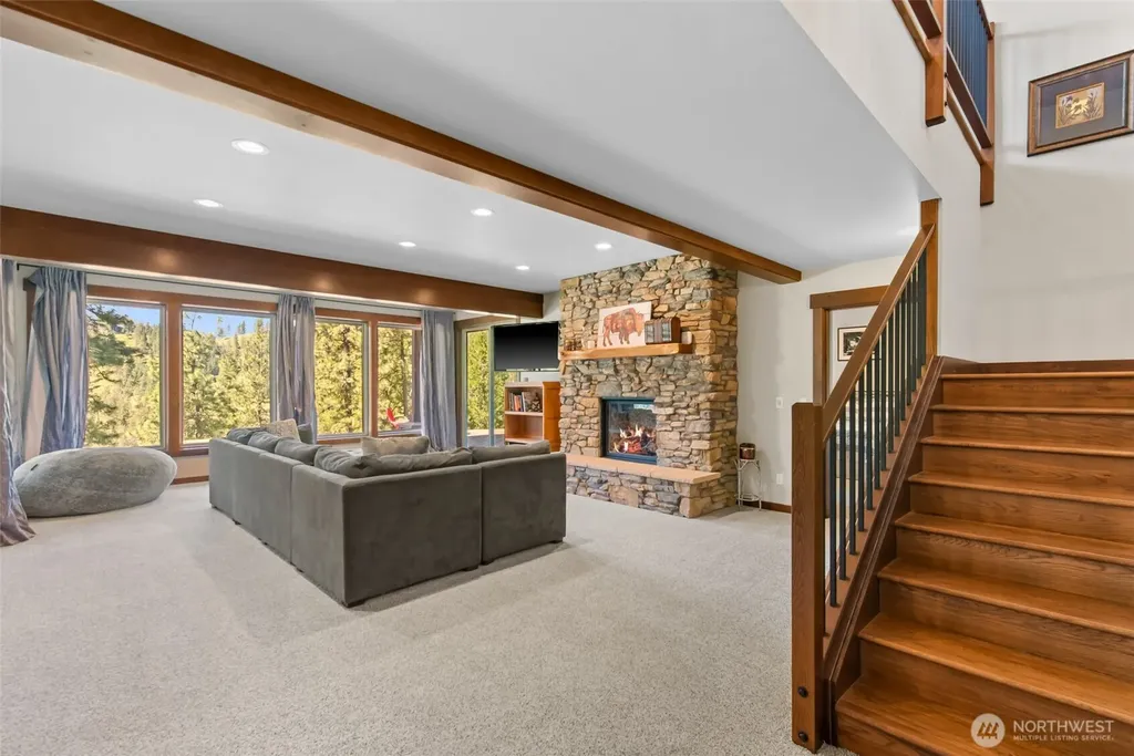 239 Foxridge Lane Leavenworth WA 98826