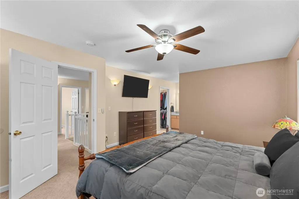 2732 28th Avenue SW Olympia WA 98512