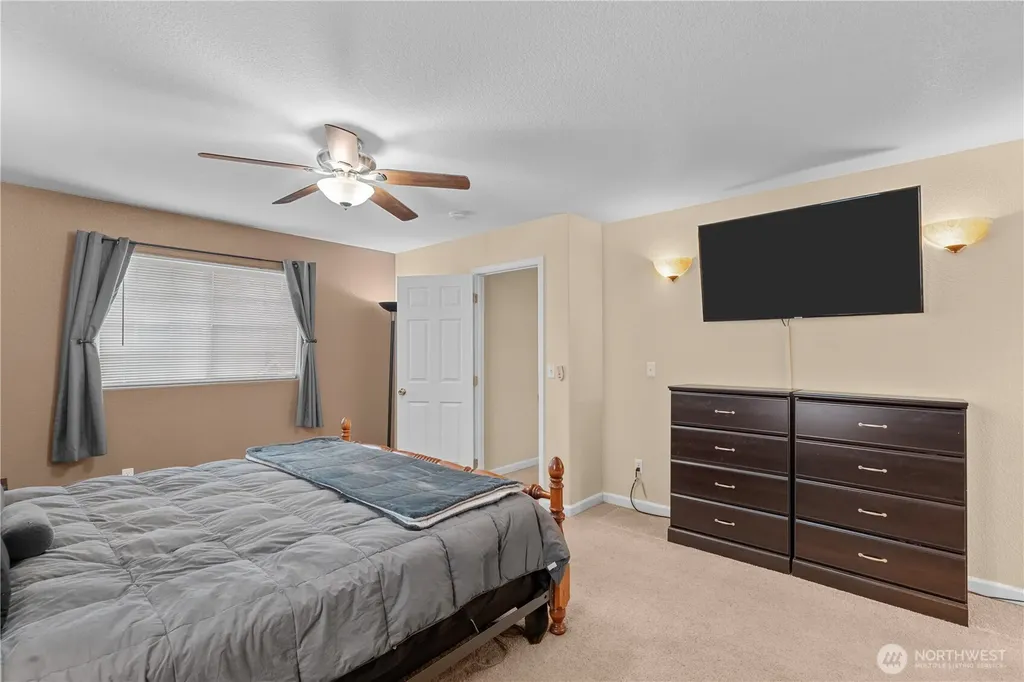 2732 28th Avenue SW Olympia WA 98512