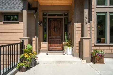 17345 Olympic Place Mount Vernon WA 98274