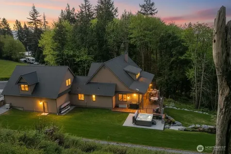 17345 Olympic Place Mount Vernon WA 98274