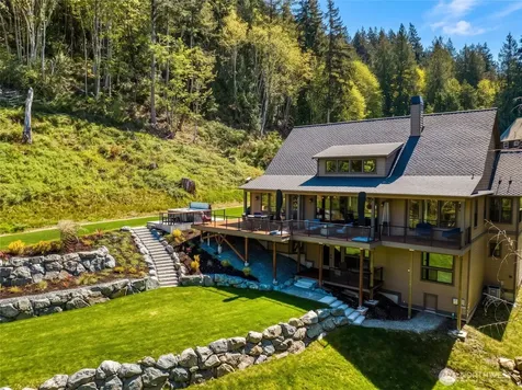 17345 Olympic Place Mount Vernon WA 98274