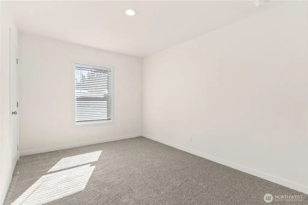 18495 SE Covington Sawyer Road Kent WA 98042