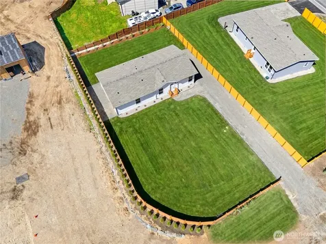 18495 SE Covington Sawyer Road Kent WA 98042