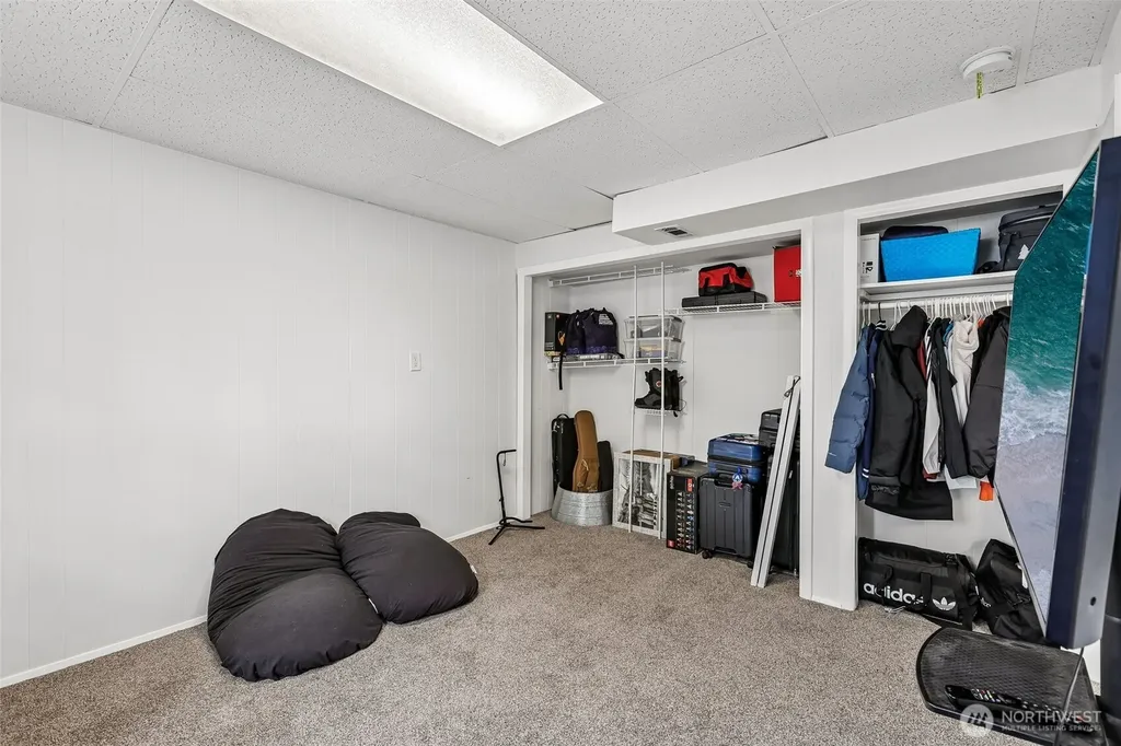 20917 22nd Avenue W Lynnwood WA 98036