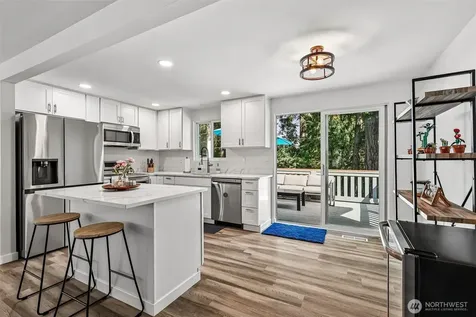 20917 22nd Avenue W Lynnwood WA 98036