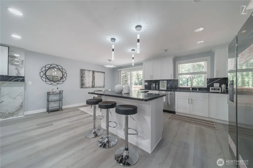 2336 SW 338th Street Federal Way WA 98023