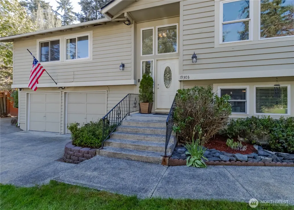 19303 10th Ave E Spanaway WA 98387