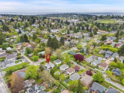 1616 SW Thistle Street Seattle WA 98106