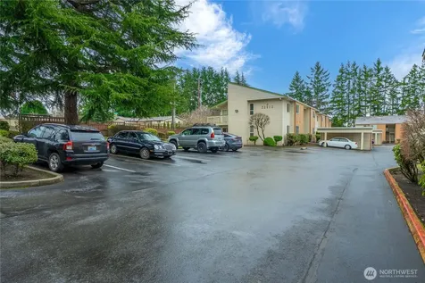 23613 112th Avenue SE Kent WA 98031