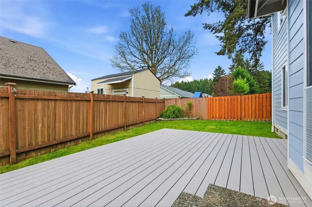 29115 69th Avenue S Roy WA 98580