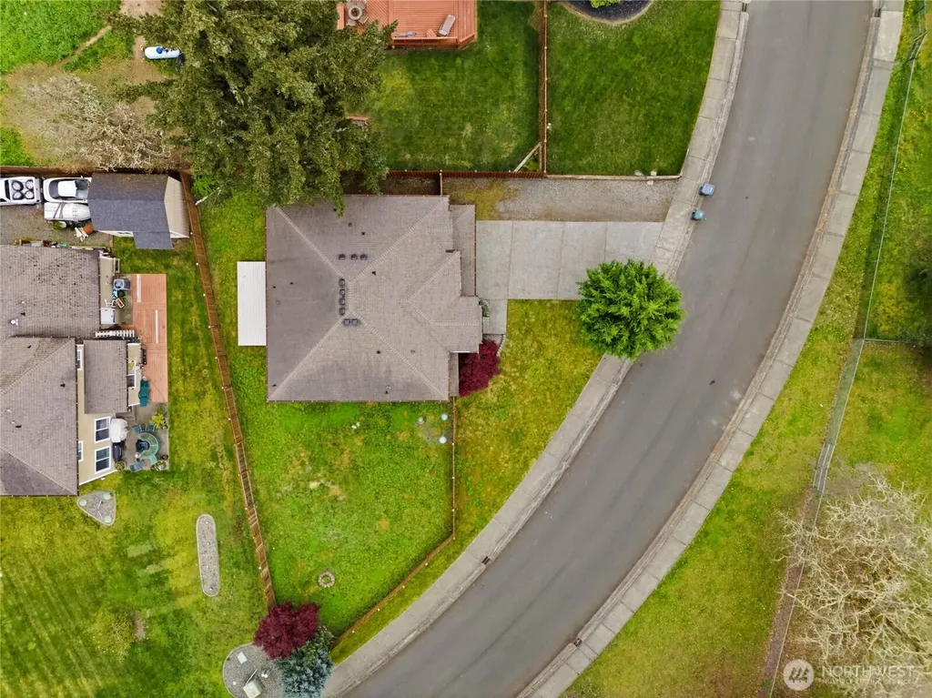 29115 69th Avenue S Roy WA 98580
