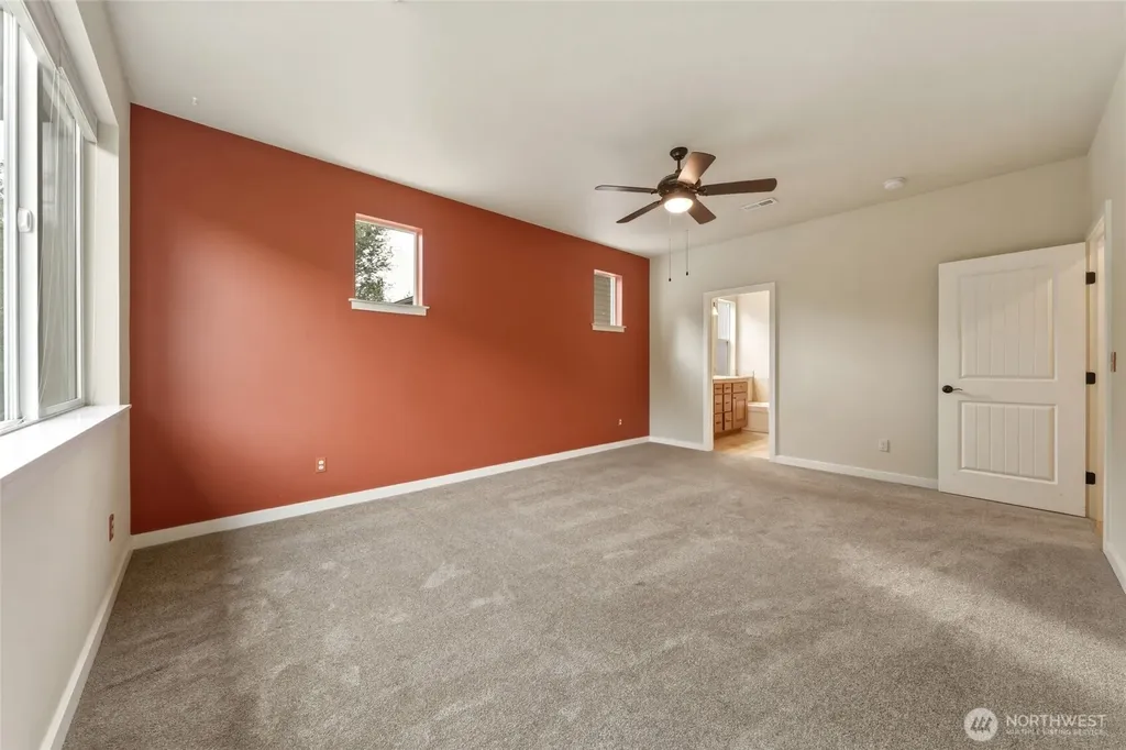 1114 SE Creekside Drive College Place WA 99324