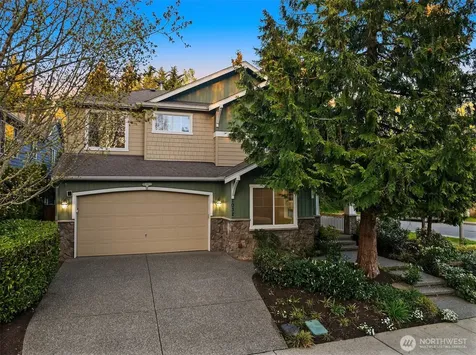 1032 272nd Place SE Sammamish WA 98075