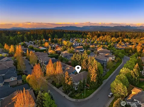 1032 272nd Place SE Sammamish WA 98075