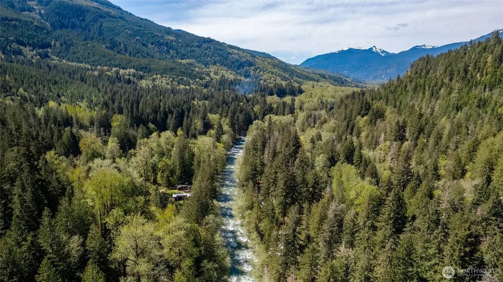 63595 W Cascade Way Marblemount WA 98267