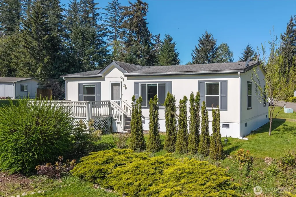 19026 2nd Street E Lake Tapps WA 98391