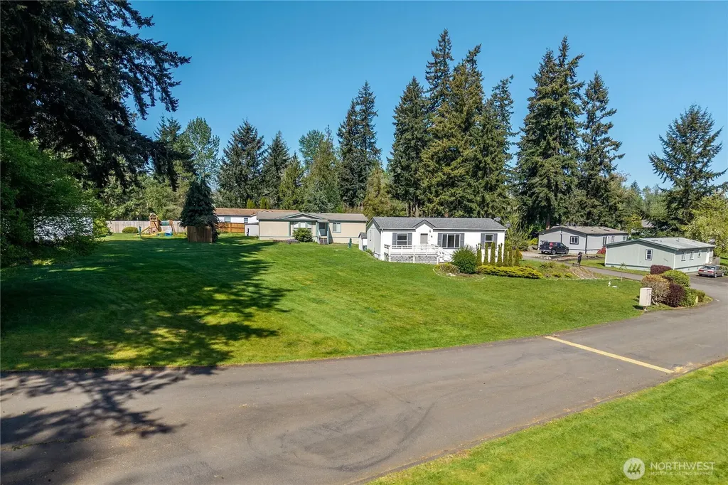19026 2nd Street E Lake Tapps WA 98391