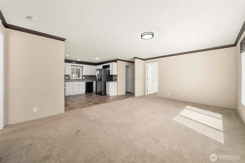 19026 2nd Street E Lake Tapps WA 98391