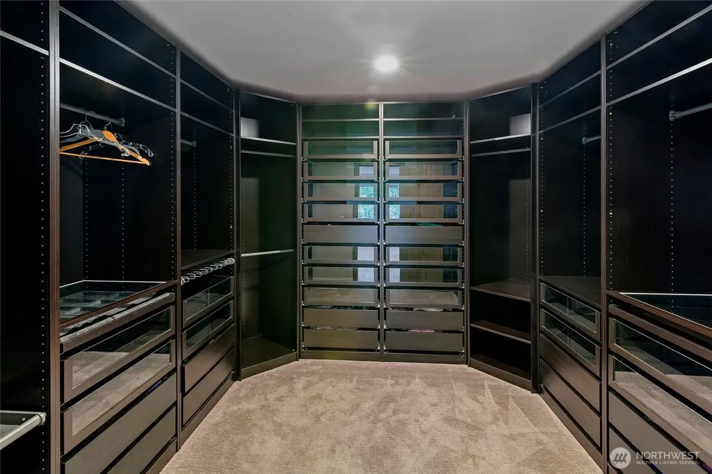 8587 Springridge Road NE Bainbridge Island WA 98110