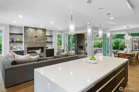 8587 Springridge Road NE Bainbridge Island WA 98110