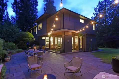 8587 Springridge Road NE Bainbridge Island WA 98110