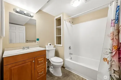 1300 SW 125th Place Seattle WA 98146