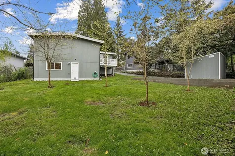 1300 SW 125th Place Seattle WA 98146