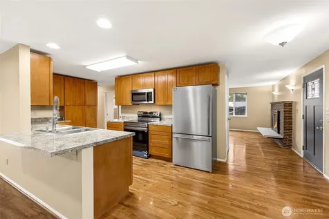 1300 SW 125th Place Seattle WA 98146
