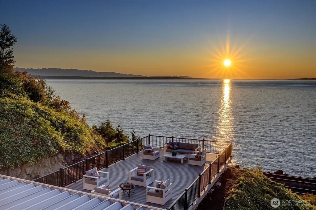 8001 Talbot Road Edmonds WA 98026