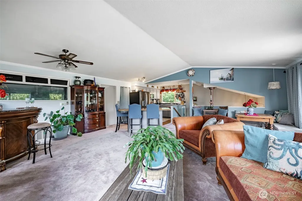69 North Point Drive Bellingham WA 98229