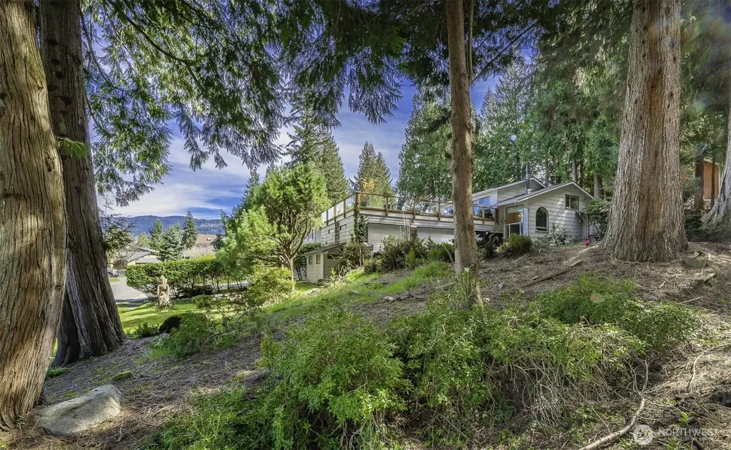 69 North Point Drive Bellingham WA 98229