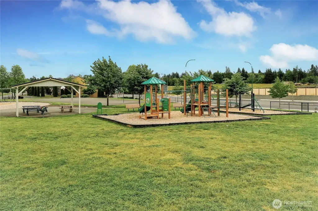 14395 Lockwood Lane SE Yelm WA 98597