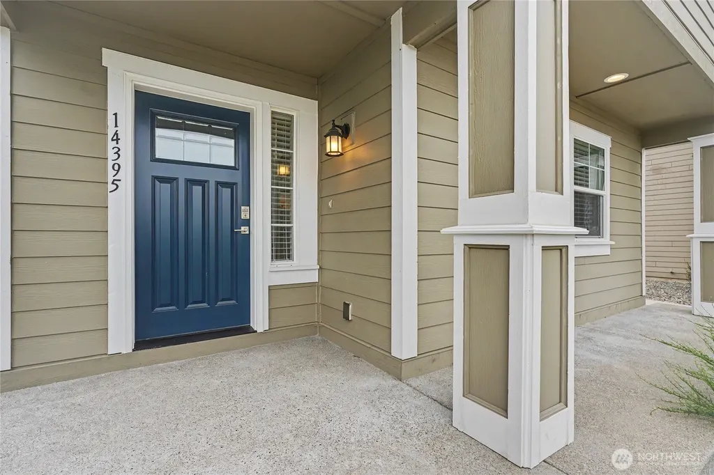 14395 Lockwood Lane SE Yelm WA 98597