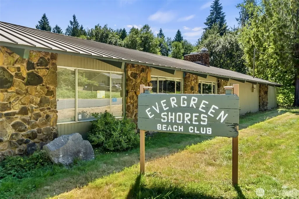 7611 Sprucecrest Street SW Olympia WA 98512